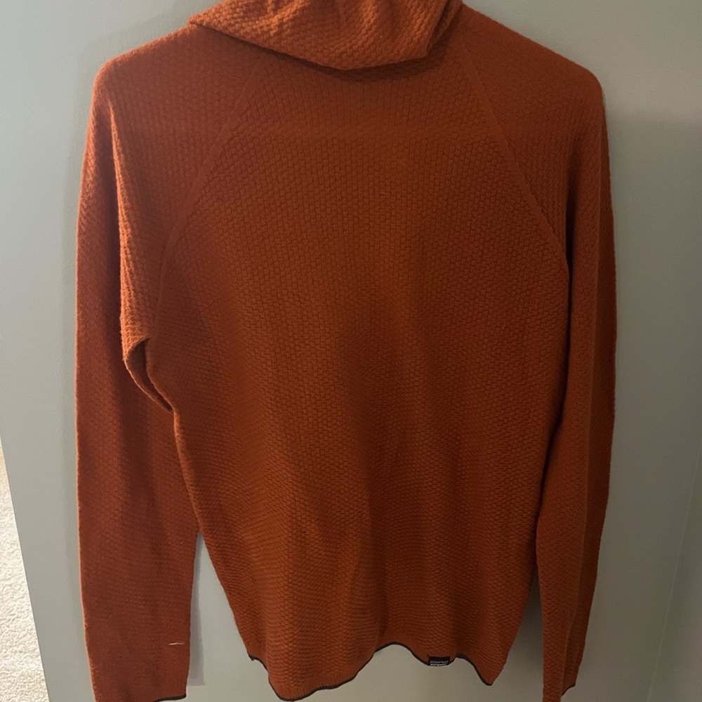 Patagonia Orange Knit Hooded Long Sleeve Top